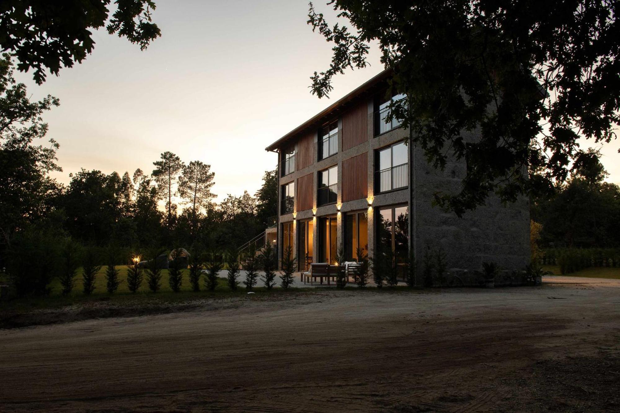 Ermo Loft Casas Do Ermo Lejlighed Fafe Eksteriør billede